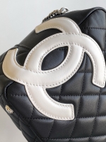 Chanel·黑白熊貓康鵬保齡球枕頭包Size:27*15*10cm