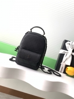 Chanel·經典小牛皮雙肩包Size:18*13*9